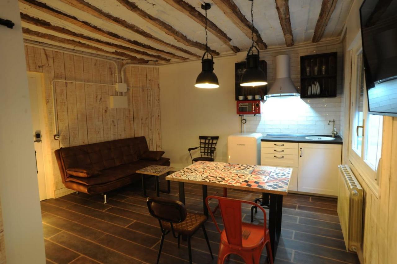Lombera Apartamentos Arnedillo Exterior foto